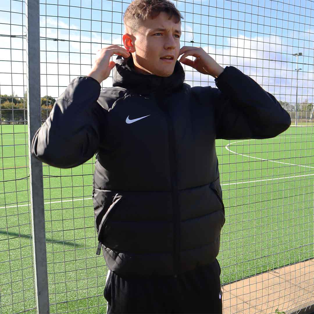 Banner Content Image: https://www.3qsports.co.uk/images/banner/source/Coats.4urT76F7yN.jpg?t=1716498409