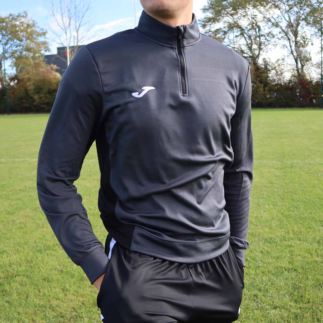 Banner Content Image: https://www.3qsports.co.uk/images/banner/source/Q-Zips.rlIA3mZ8L3.jpg?t=1716498409