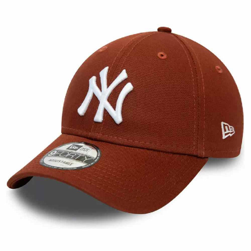 New Era Essential 9Forty Yankees Cap